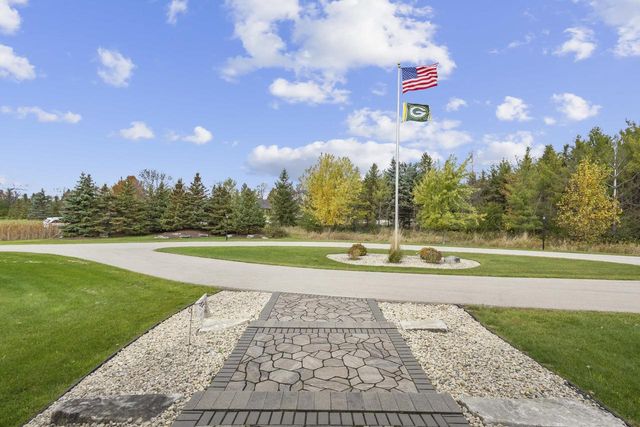 5343 SUNDUST COURT, De Pere, WI 54115