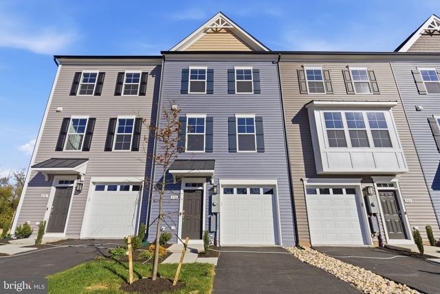 230 MONTEITH DR, Winchester, VA 22601