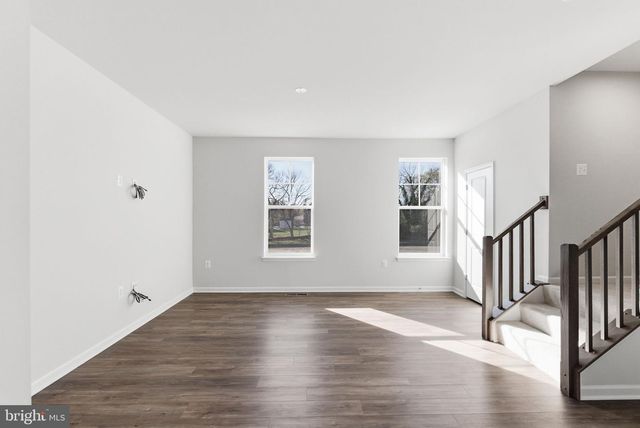 230 MONTEITH DR, Winchester, VA 22601