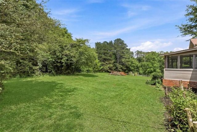 6 Bittersweet Lane, Newnan, GA 30263