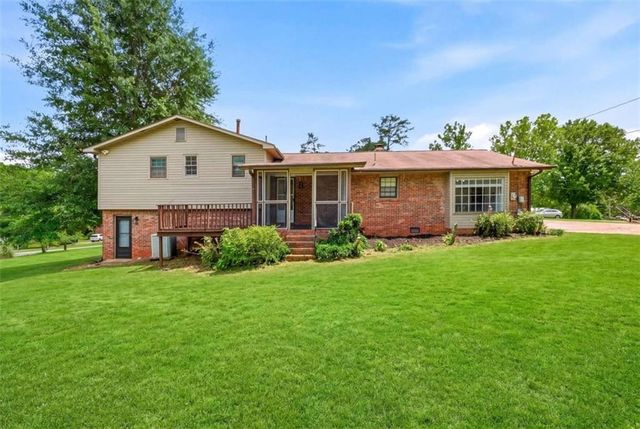 6 Bittersweet Lane, Newnan, GA 30263