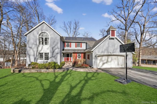 22 Dogwood Drive, Central Valley, NY 10917