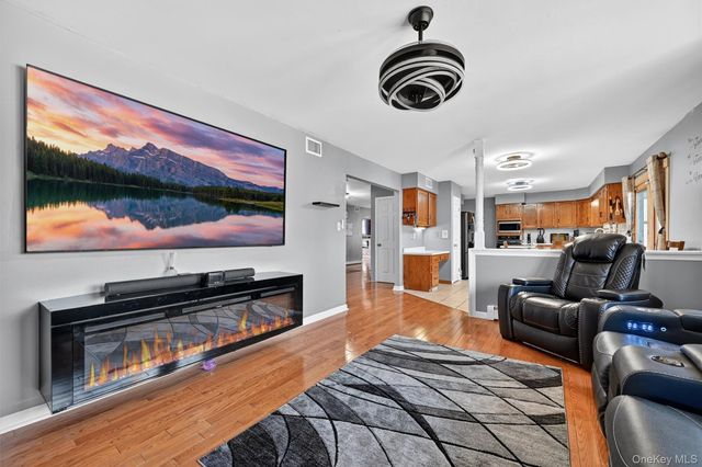 22 Dogwood Drive, Central Valley, NY 10917