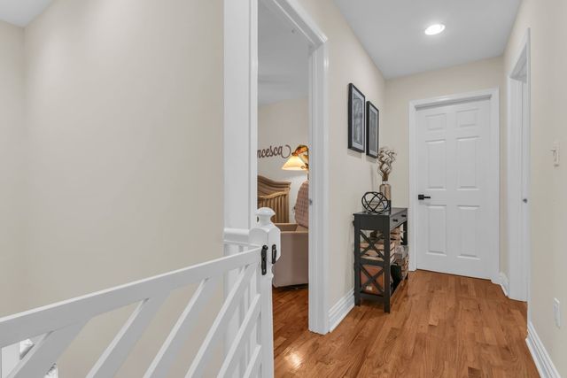 7 Simek Lane, Middletown, NJ 07758