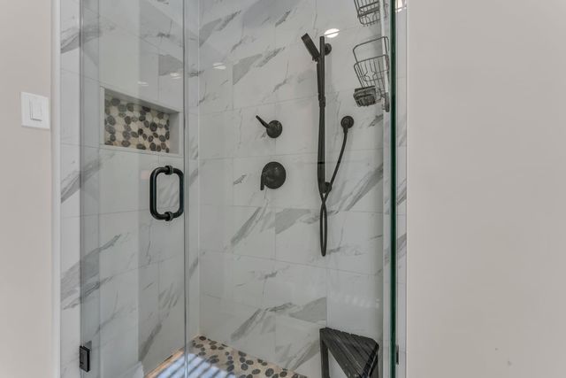 7 Simek Lane, Middletown, NJ 07758