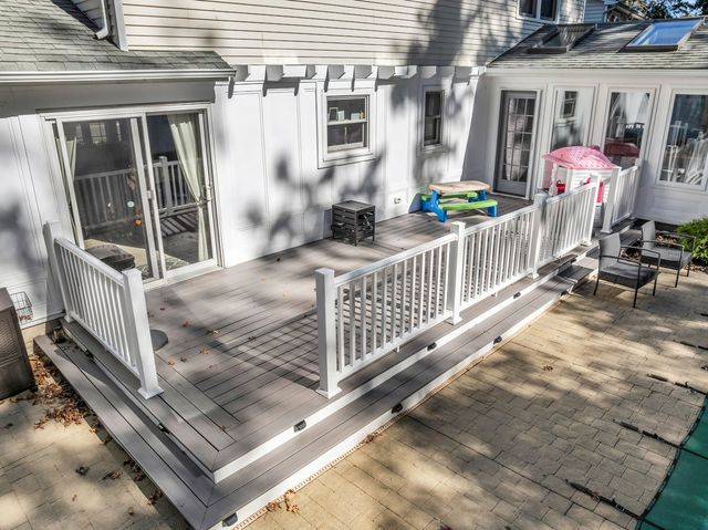 7 Simek Lane, Middletown, NJ 07758