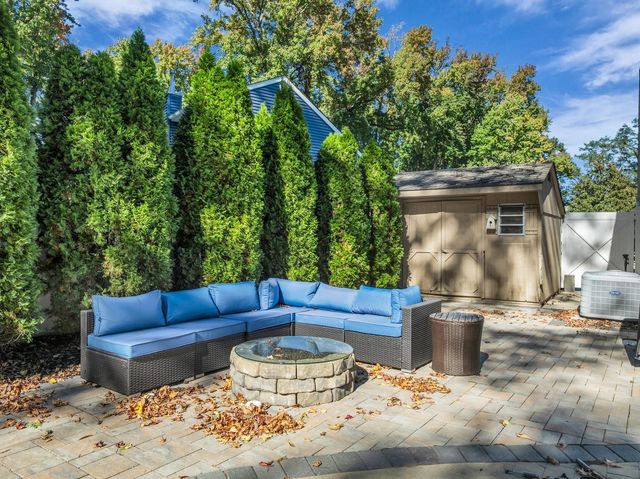 7 Simek Lane, Middletown, NJ 07758