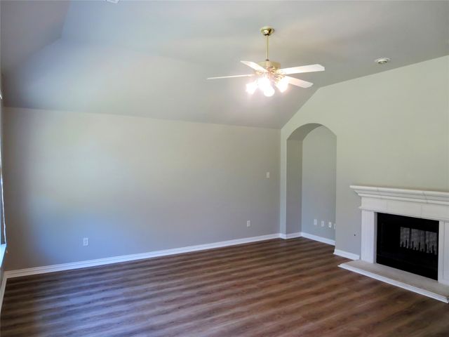 8376 Davis Drive, Frisco, TX 75036