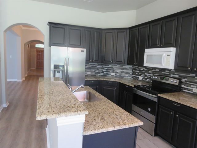 8376 Davis Drive, Frisco, TX 75036