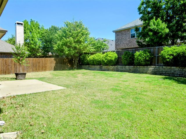 8376 Davis Drive, Frisco, TX 75036