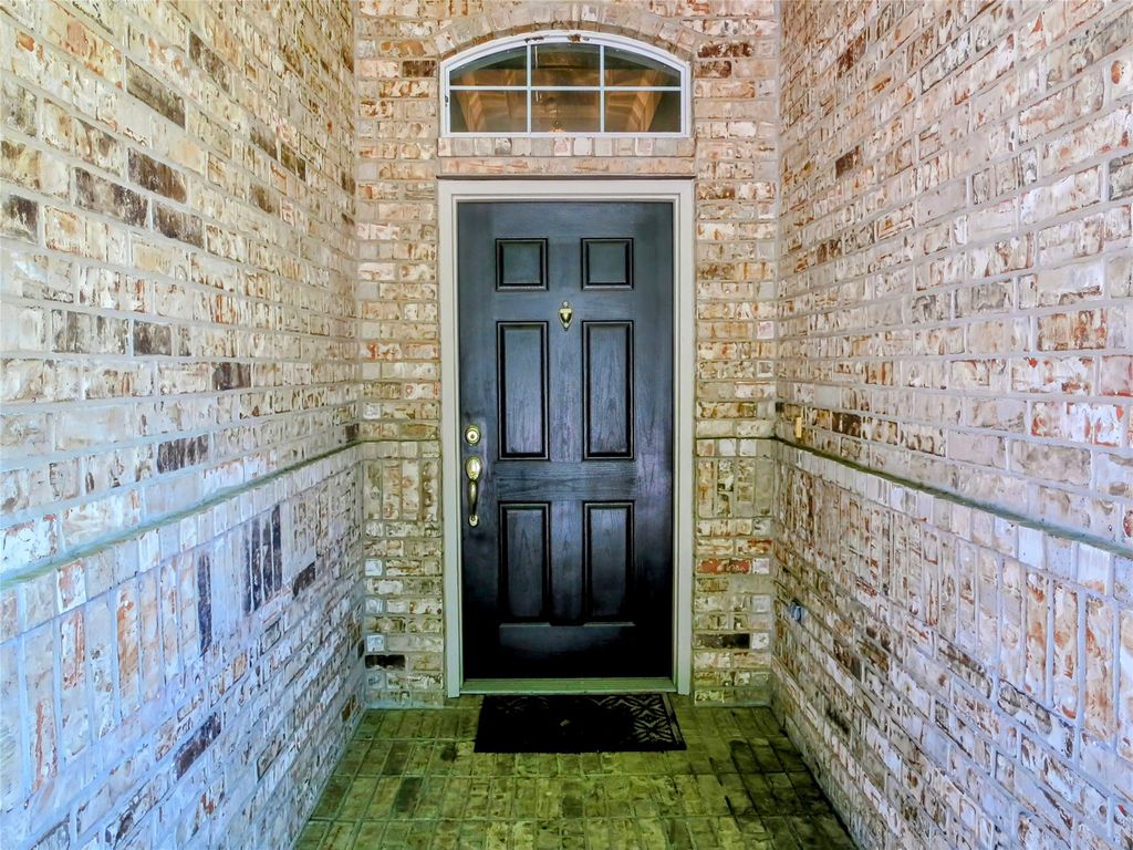 8376 Davis Drive, Frisco, TX 75036