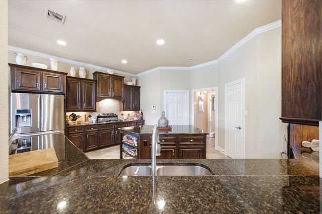 1020 Broad Bay Lane, League City, TX 77573