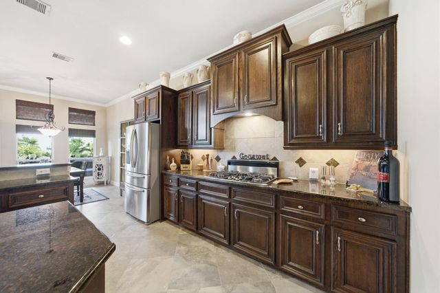1020 Broad Bay Lane, League City, TX 77573