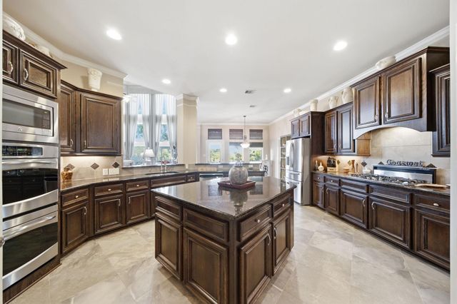 1020 Broad Bay Lane, League City, TX 77573