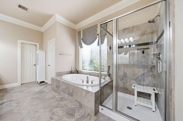 1020 Broad Bay Lane, League City, TX 77573