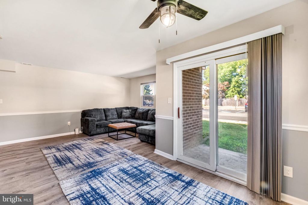 13-2 FLORENCE TOLLGATE PL, Florence, NJ 08518 — photo 5