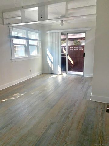 7855 Exchange Pl, La Jolla, CA 92037