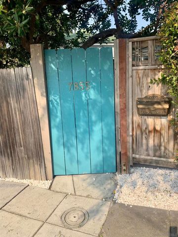 7855 Exchange Pl, La Jolla, CA 92037