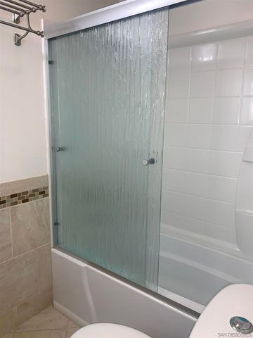 7855 Exchange Pl, La Jolla, CA 92037