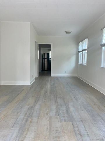 7855 Exchange Pl, La Jolla, CA 92037