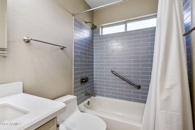 4337 E CAMPO BELLO Drive, Phoenix, AZ 85032