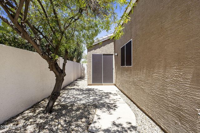 4337 E CAMPO BELLO Drive, Phoenix, AZ 85032