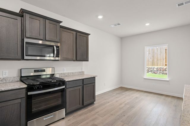 521 A D Crain Street, Venus, TX 76084