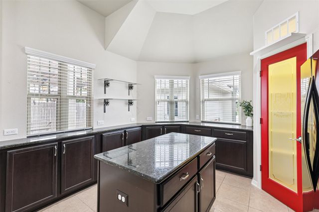 238 Rock Bluff LN, San Marcos, TX 78666