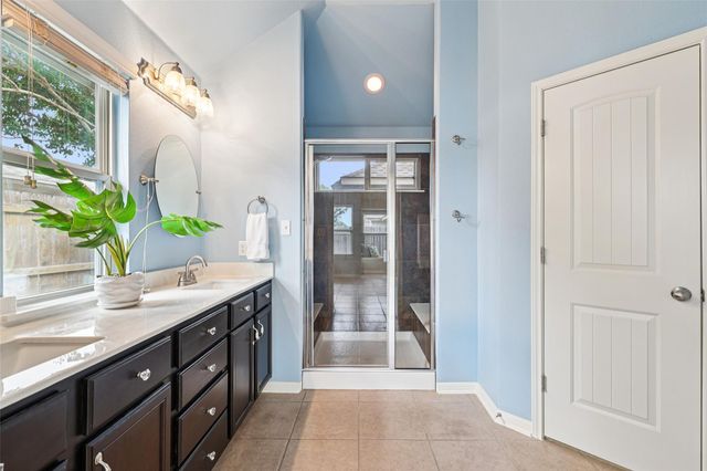 238 Rock Bluff LN, San Marcos, TX 78666