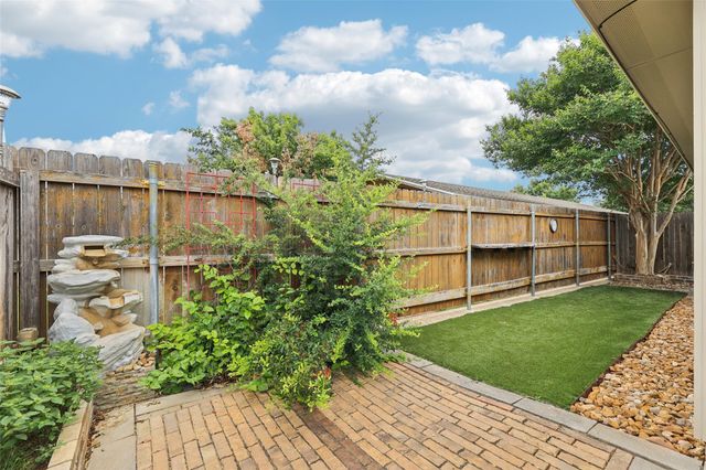 238 Rock Bluff LN, San Marcos, TX 78666