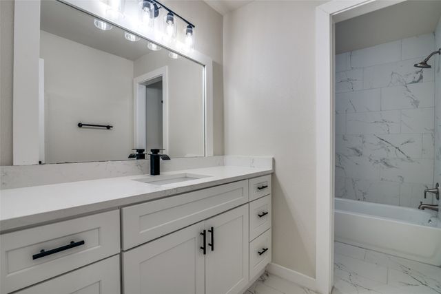 11335 Drummond Circle, Dallas, TX 75228
