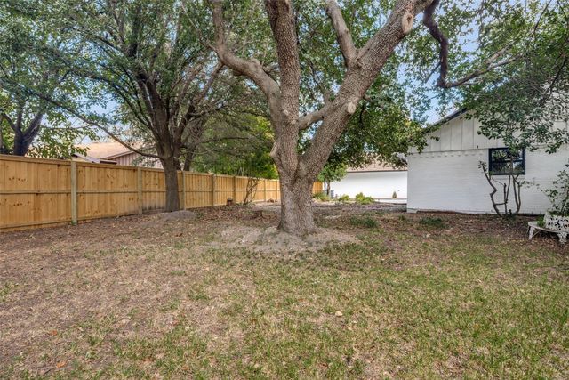 11335 Drummond Circle, Dallas, TX 75228