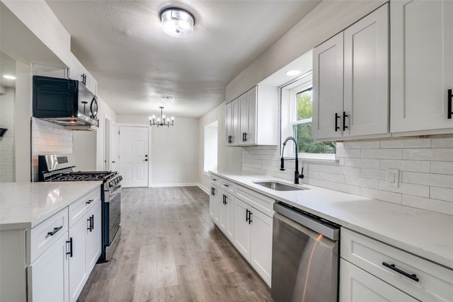 11335 Drummond Circle, Dallas, TX 75228