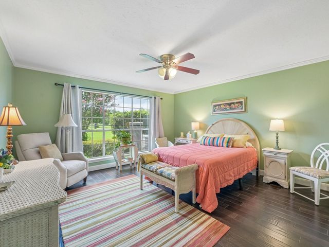 4758 Oakmont Court, League City, TX 77573