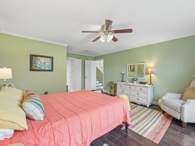 4758 Oakmont Court, League City, TX 77573