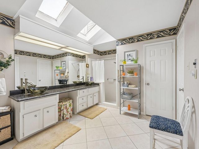 4758 Oakmont Court, League City, TX 77573
