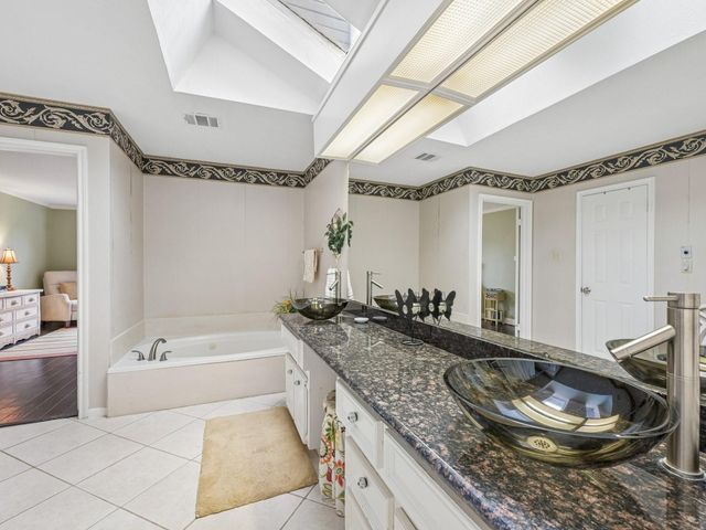 4758 Oakmont Court, League City, TX 77573