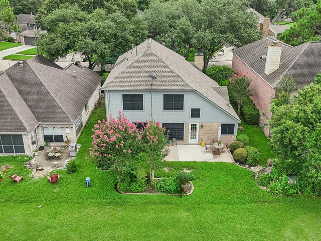 4758 Oakmont Court, League City, TX 77573