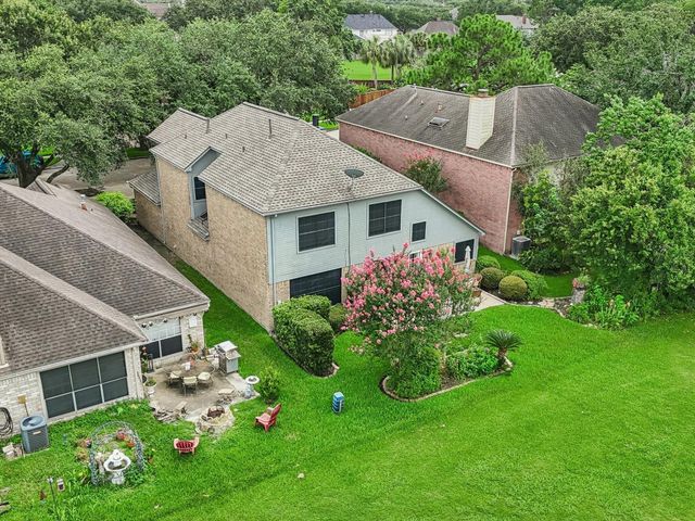 4758 Oakmont Court, League City, TX 77573
