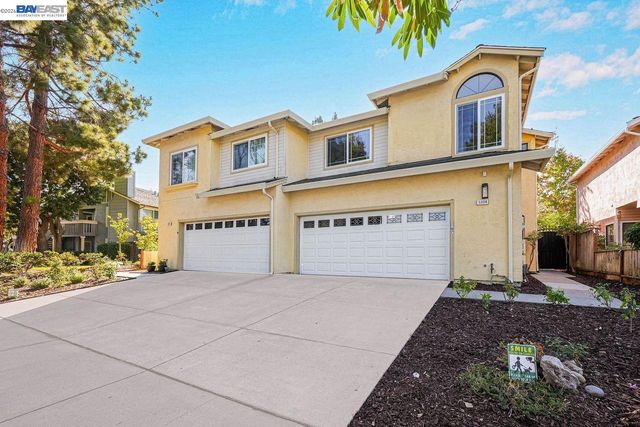 5008 Crandallwood Dr, Fremont, CA 94555