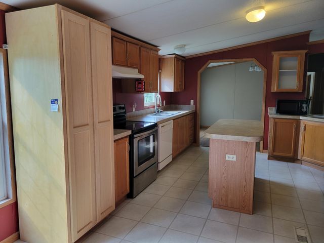 77 Windy Ridge Lane, Owingsville, KY 40360