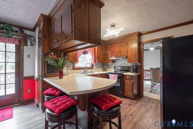 11709 Cliff Lawn Dr, Chester, VA 23831
