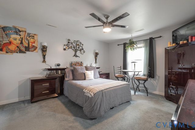 11709 Cliff Lawn Dr, Chester, VA 23831