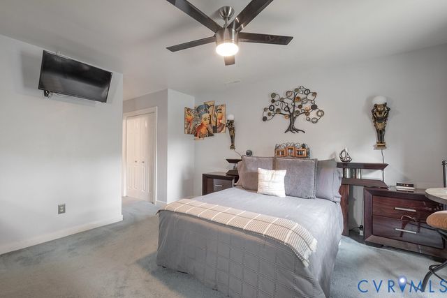 11709 Cliff Lawn Dr, Chester, VA 23831