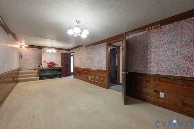 11709 Cliff Lawn Dr, Chester, VA 23831