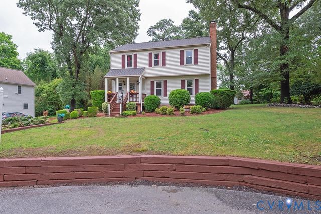11709 Cliff Lawn Dr, Chester, VA 23831