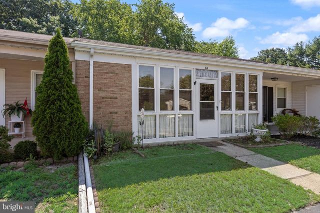 44 KINGSTON WAY, Southampton, NJ 08088