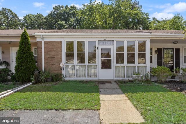 44 KINGSTON WAY, Southampton, NJ 08088