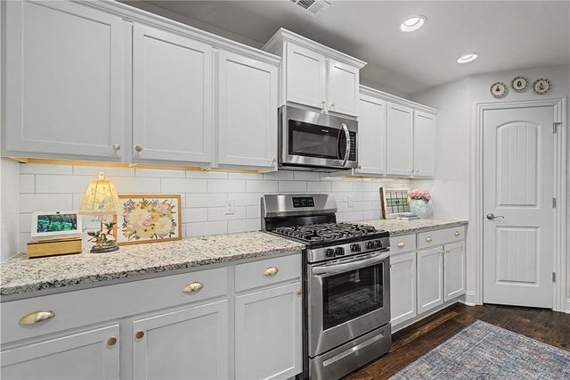 3226 Summer View Avenue, Springdale, AR 72764