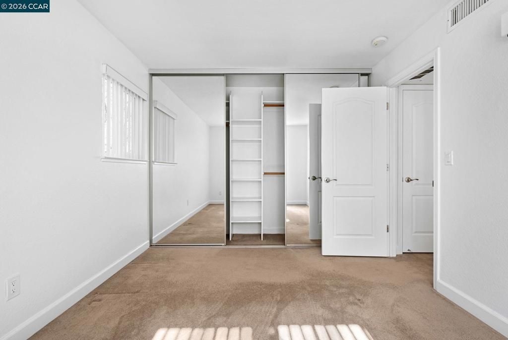 Image 13 of property listing at 140 140 Reflections Dr 21, San Ramon, CA 94583